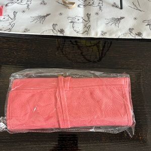 Wonderful Farmasi brush set!